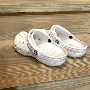Crocs Classic Clogs